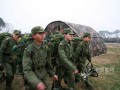 解放軍新型帳篷可全疆域作戰 16個能合成1個