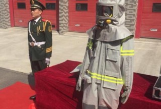 我國消防員將穿世界頂尖“航天服”救火