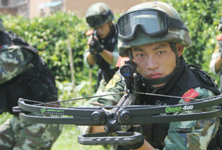 軍警用彈弓？讓人意想不到
