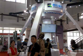 【視頻專訪】北京恒能科技有限公司苗田經理2016軍警反恐應急展上接受公共安全裝備網專訪