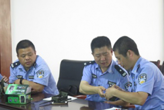 靖安縣森林公安局：練好運用高科警用裝備新技能