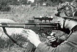 【組圖】論二戰美軍與德軍單兵裝備哪個好？