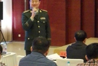 【論壇直播】中國人民武裝警察部隊特種警察學院邢春洪教授蒞臨第十八屆安檢排爆警用論壇