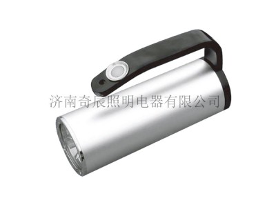 QC570B 固態強光防水LED探照燈