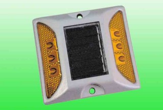 高速公路太陽能道釘 led發光道釘 交通設施